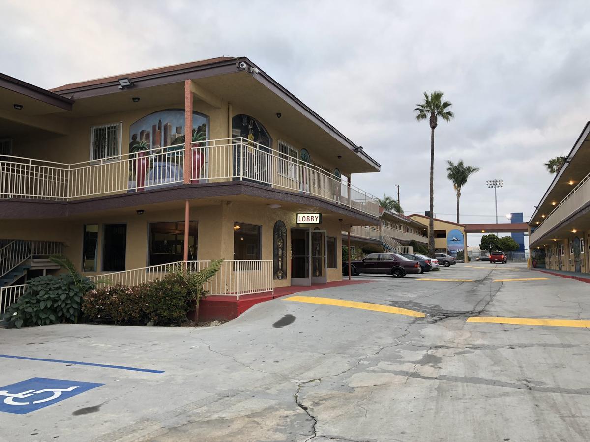 Los Angeles Inn & Suites - Lax West Athens Ngoại thất bức ảnh